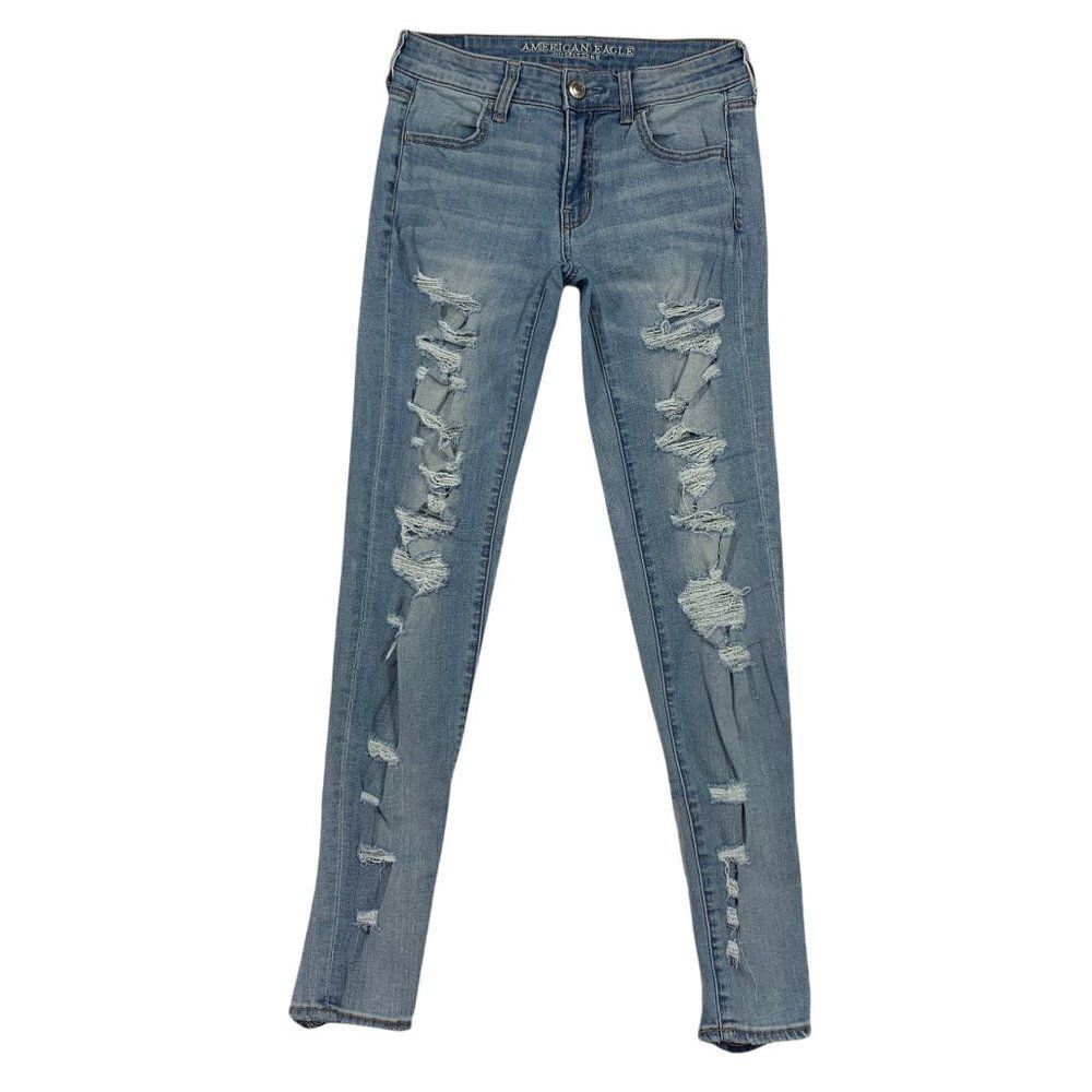 American Eagle Women's Super Stretch Light Wash Distressed Denim Jeans
